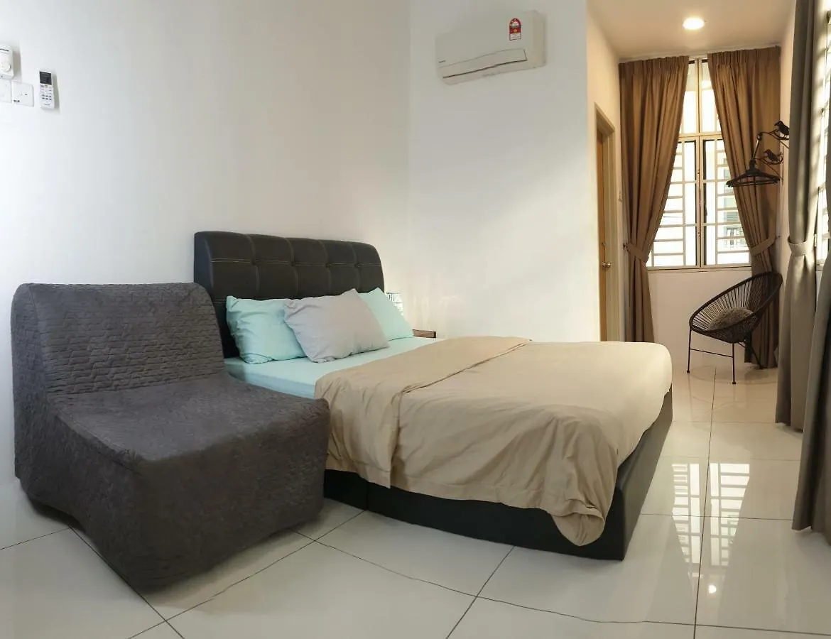De Nest Holiday Home Bayan Lepas